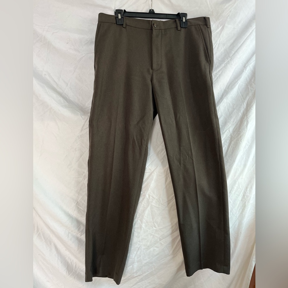 Van Heusen Traveler Flex Fit Pant